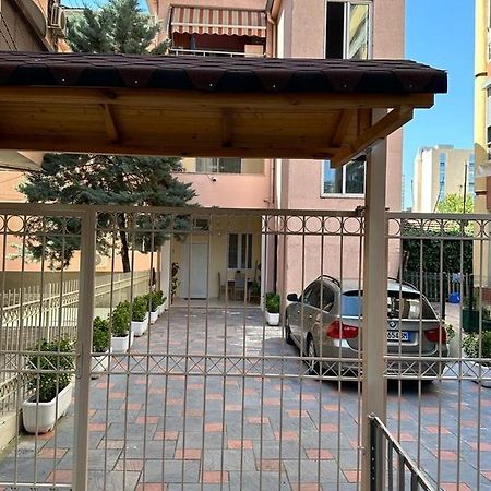 Villa Apartments S&F City Centre Tirana Buitenkant foto