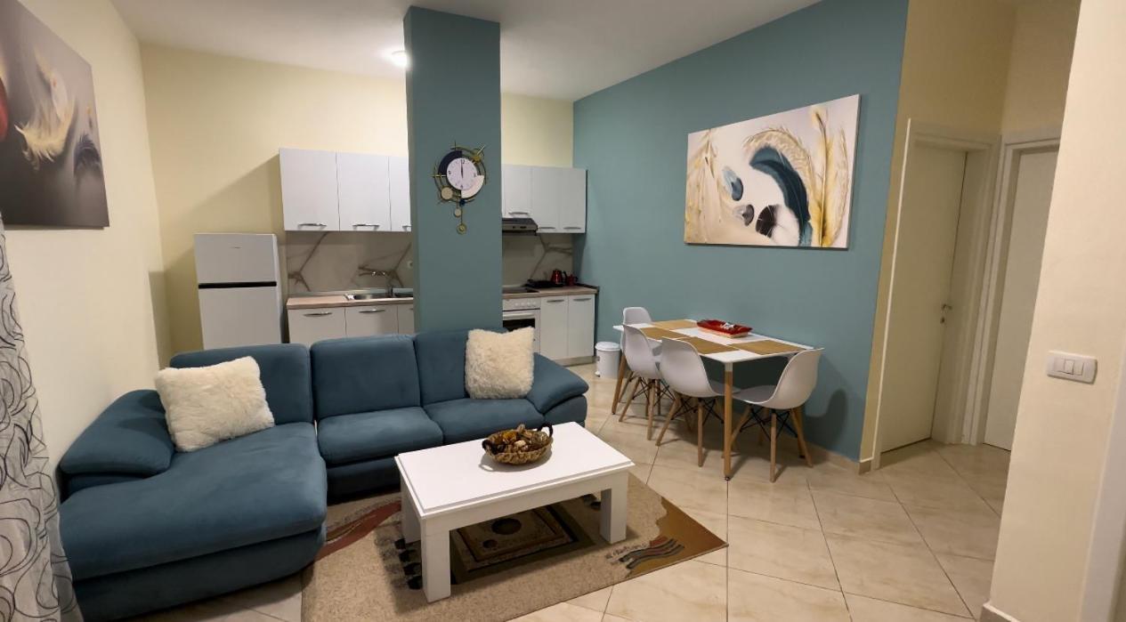 Villa Apartments S&F City Centre Tirana Buitenkant foto