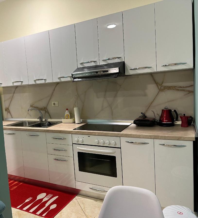 Villa Apartments S&F City Centre Tirana Buitenkant foto